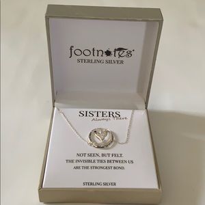 ⭐️⭐️Sisters sterling silver necklace